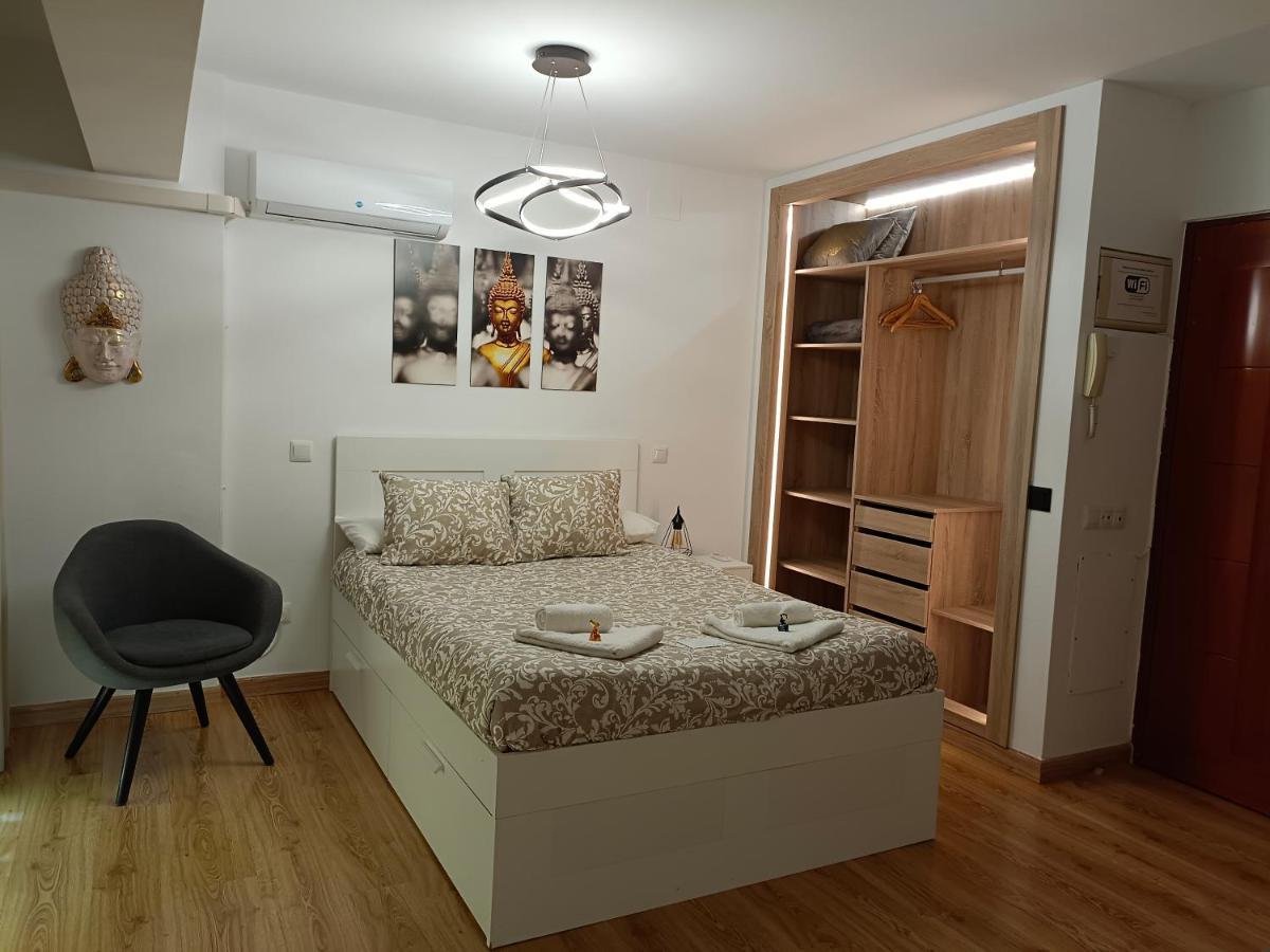 Buddha Smart Estudio Centro Historico De มาลากา ภายนอก รูปภาพ